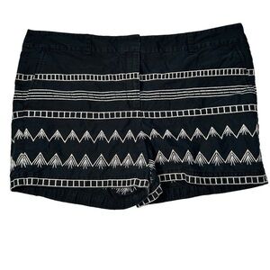 ANN Taylor LOFT Sz 16 Embroidered Summer Shorts Brunch Weekend Casual